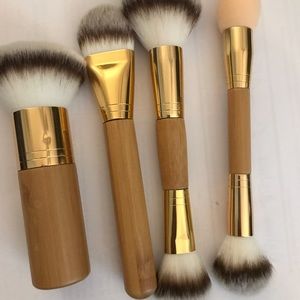 Makeup brushes